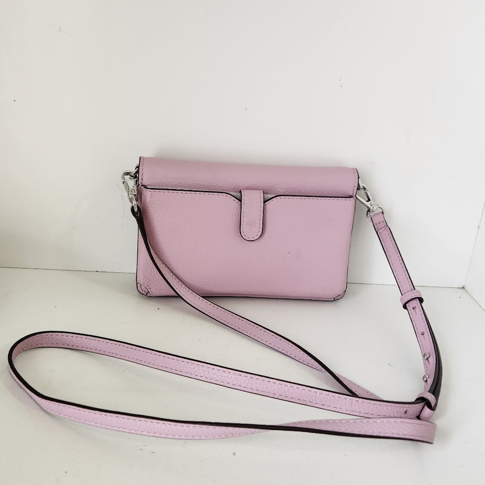 Like New! Kors Lilac Pebbled Leather Wallet /purse /phone Case Crossbody - Picture 5 of 9